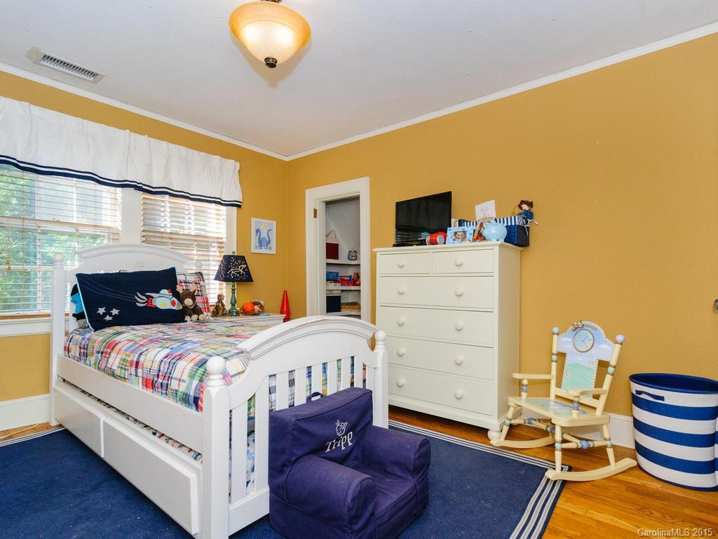 68 Gracelyn Road - Photo 16