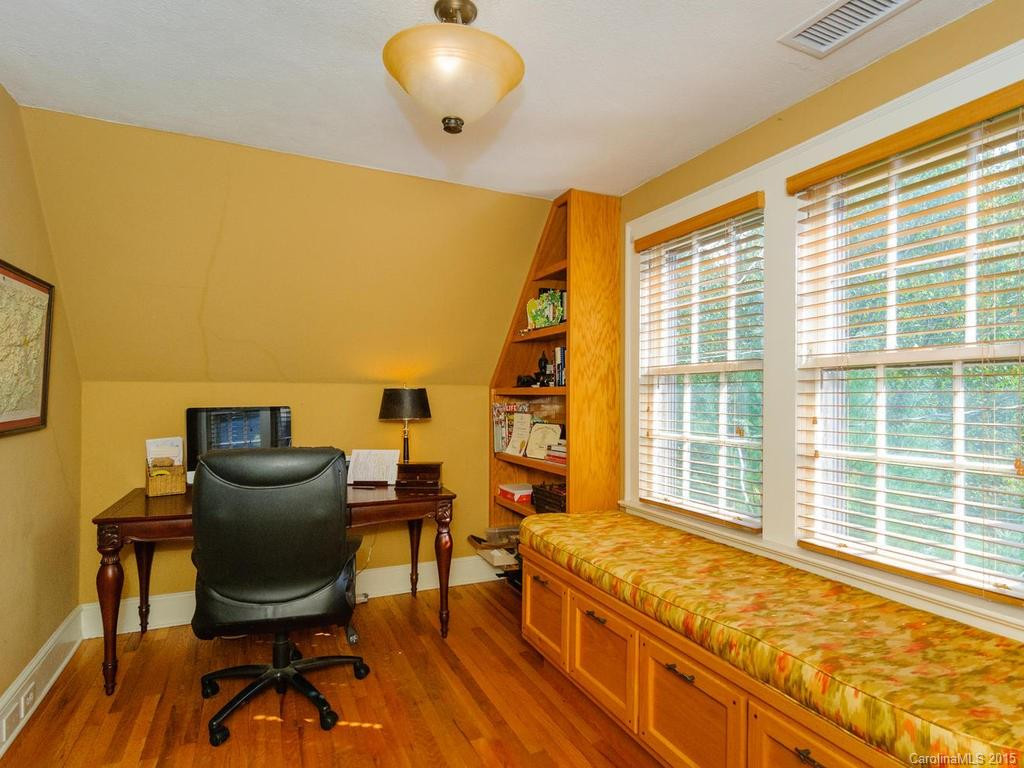 68 Gracelyn Road - Photo 19