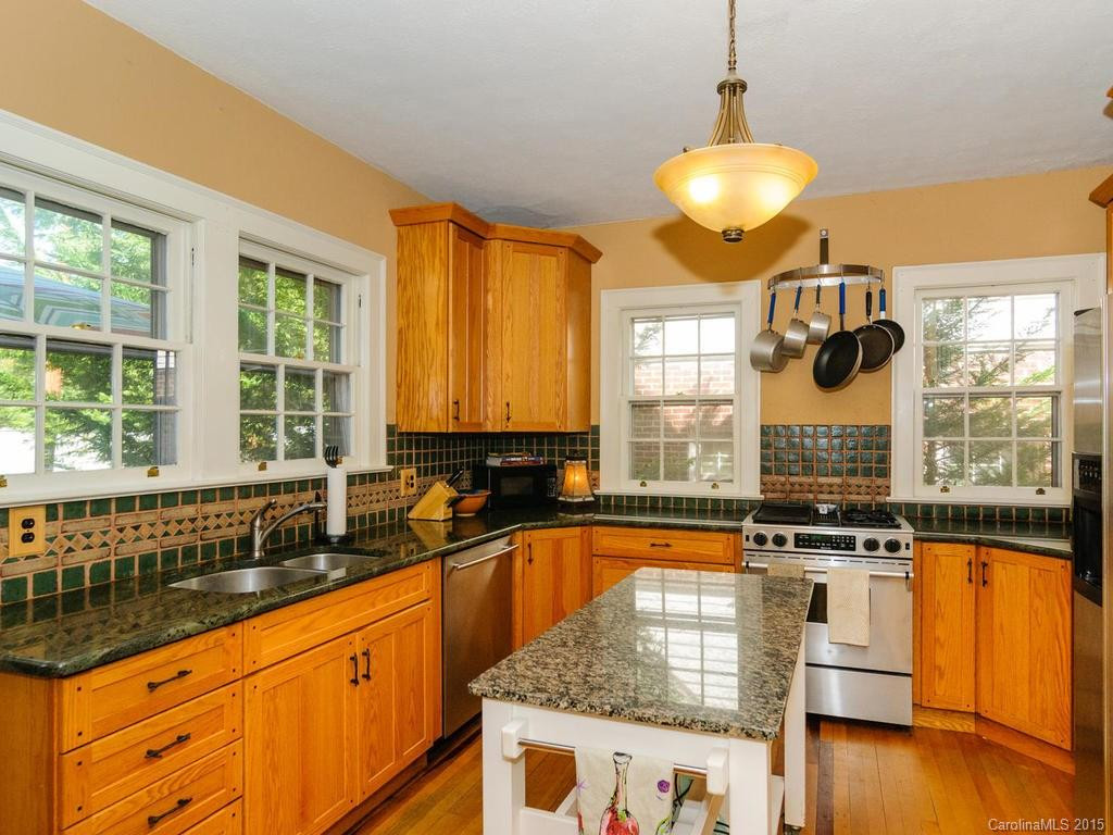 68 Gracelyn Road - Photo 10