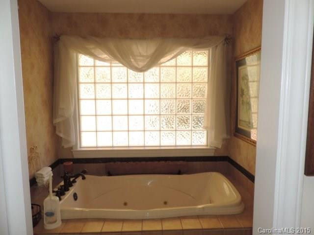 51 Primrose Lane - Photo 9