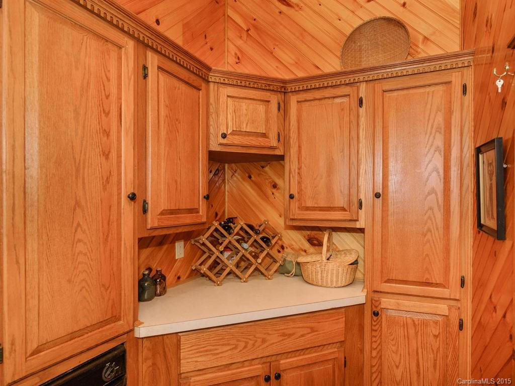 372 Valle Drive - Photo 9