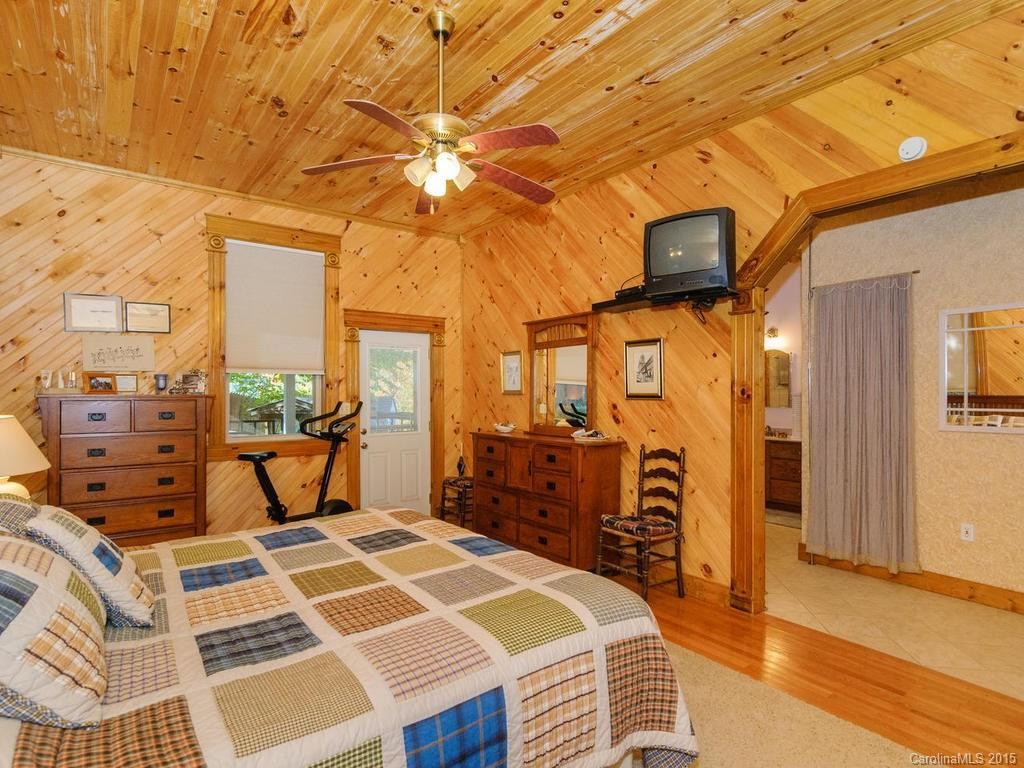 372 Valle Drive - Photo 10