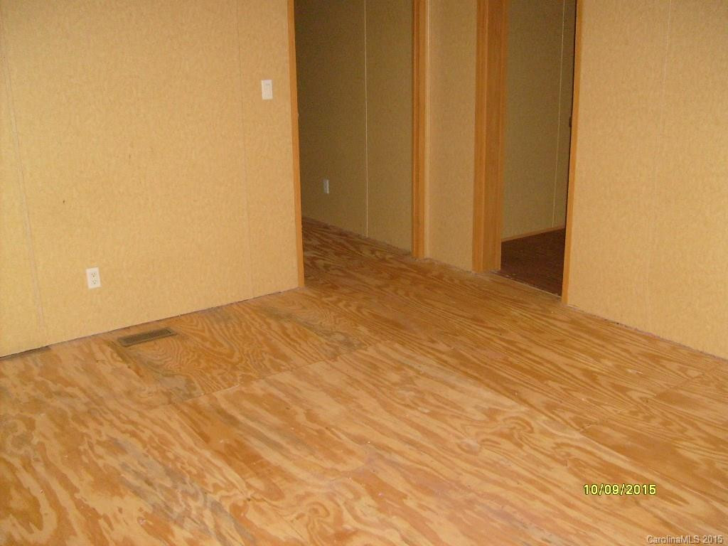 9467 Pleasant Court - Photo 4