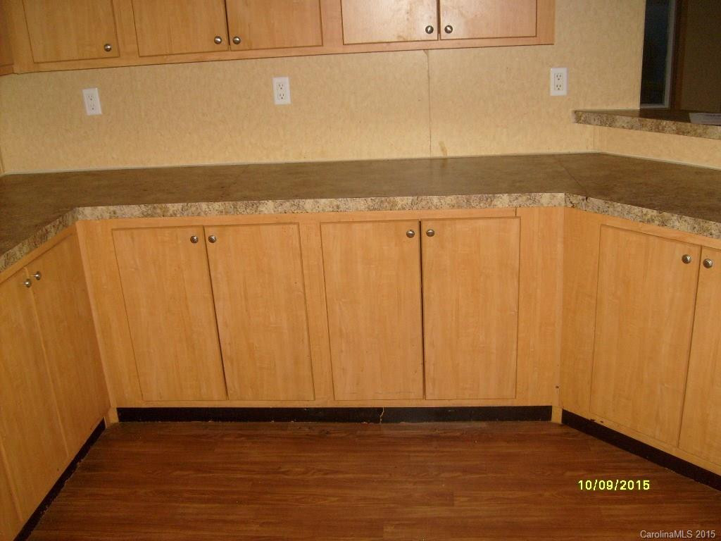 9467 Pleasant Court - Photo 8