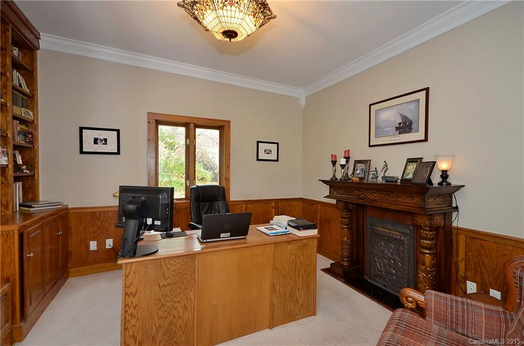 100 Perry Place - Photo 5