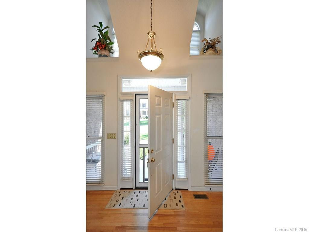 51 Classic Oaks Circle - Photo 2