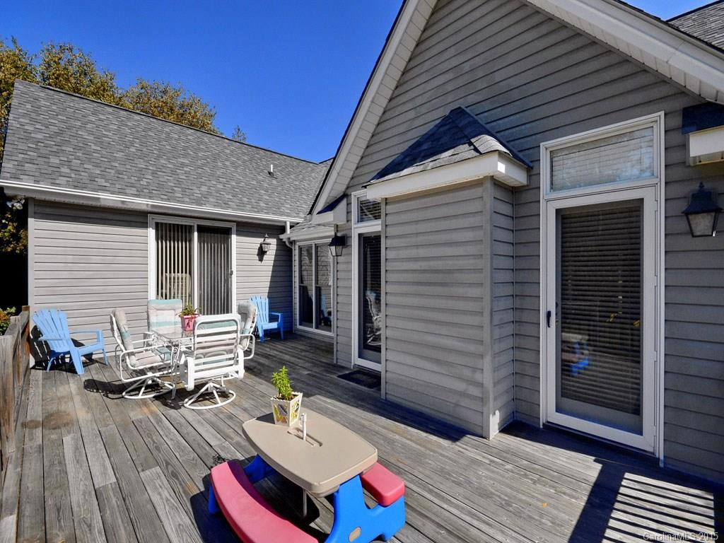 51 Classic Oaks Circle - Photo 17