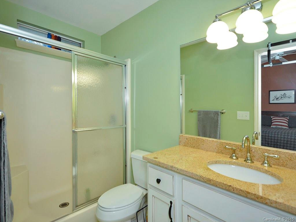 2725 Kalmia Lane - Photo 11
