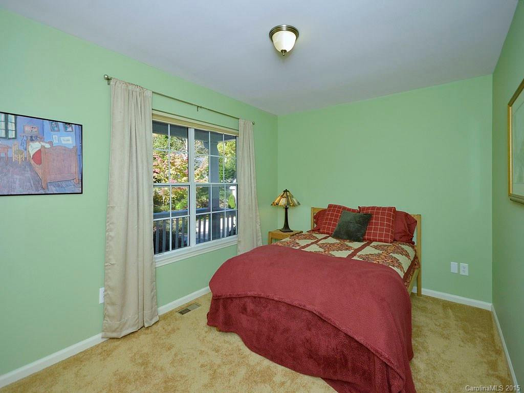 2725 Kalmia Lane - Photo 12
