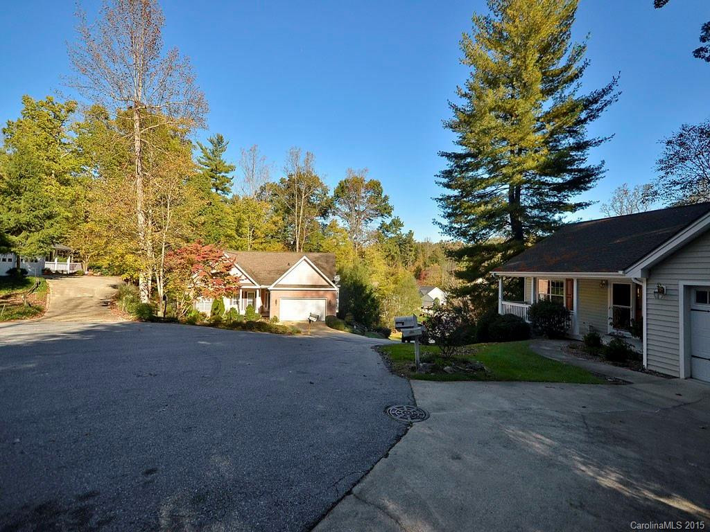 2725 Kalmia Lane - Photo 16