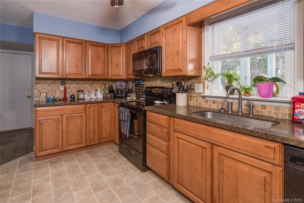 16 Wildwood Lane - Photo 11