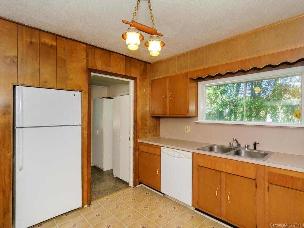 201 Sulphur Springs Road - Photo 6