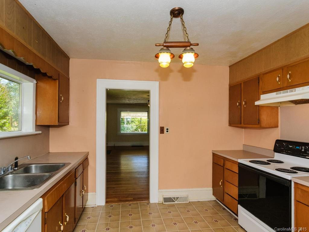 201 Sulphur Springs Road - Photo 8