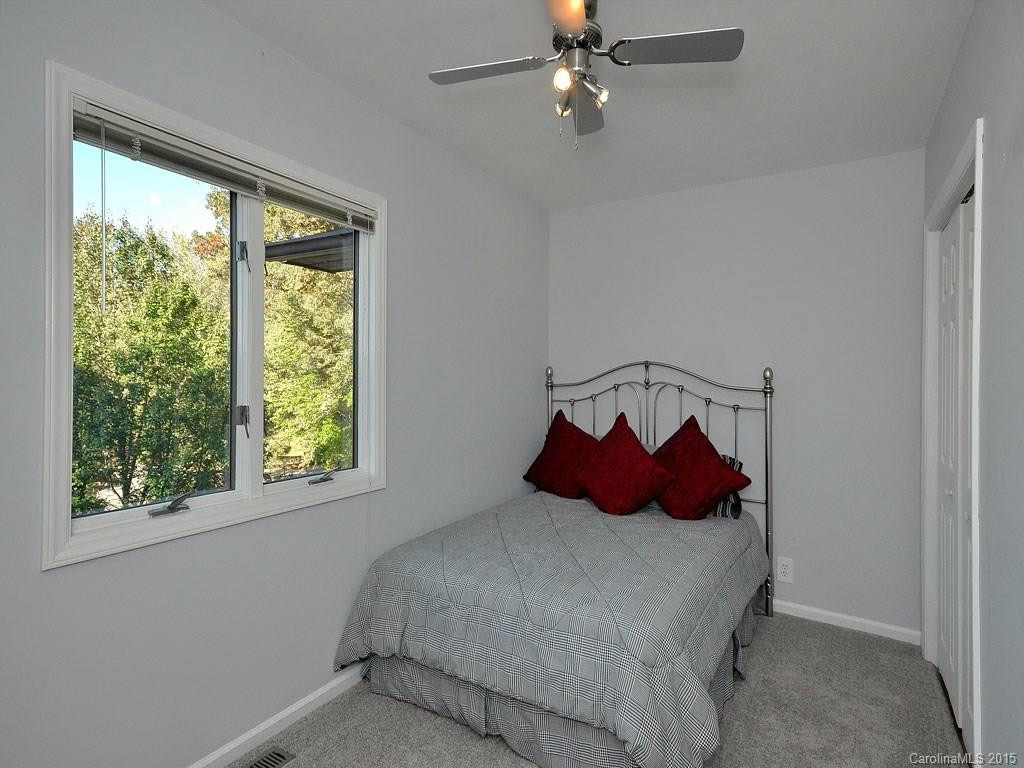 90 Kensington Drive - Photo 11