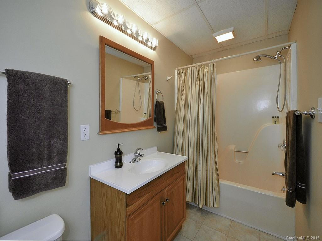 90 Kensington Drive - Photo 12