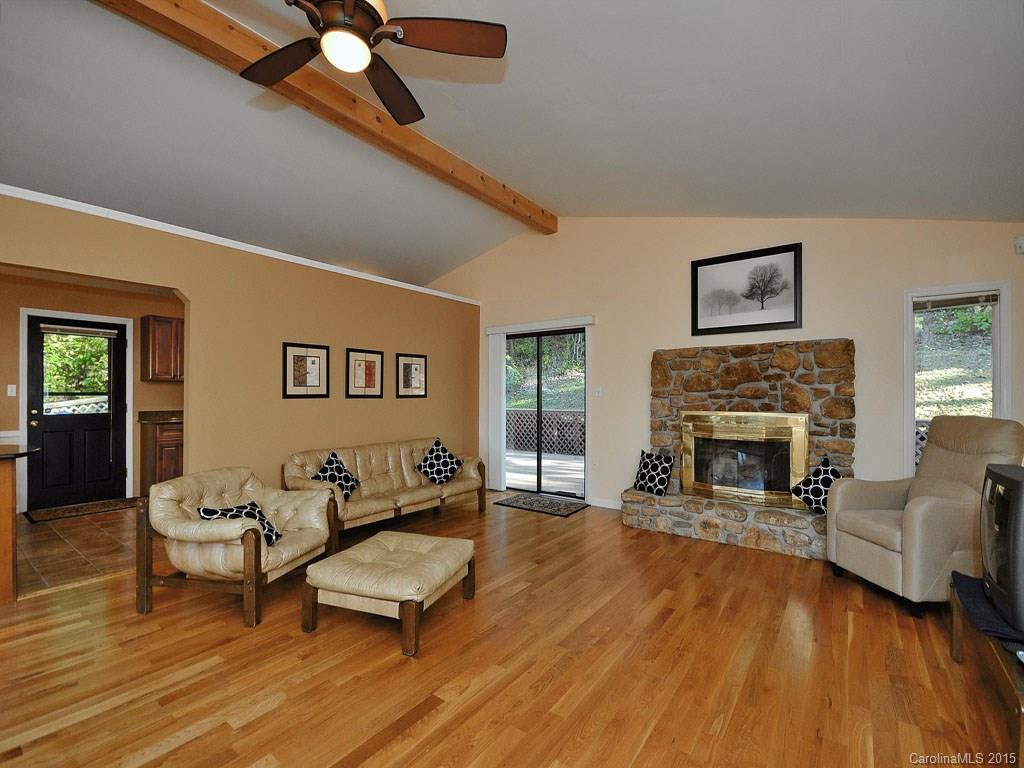 90 Kensington Drive - Photo 3