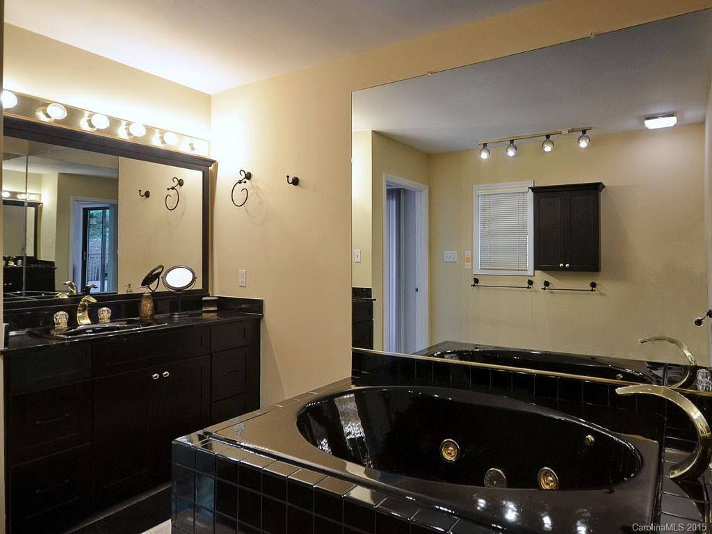 90 Kensington Drive - Photo 10