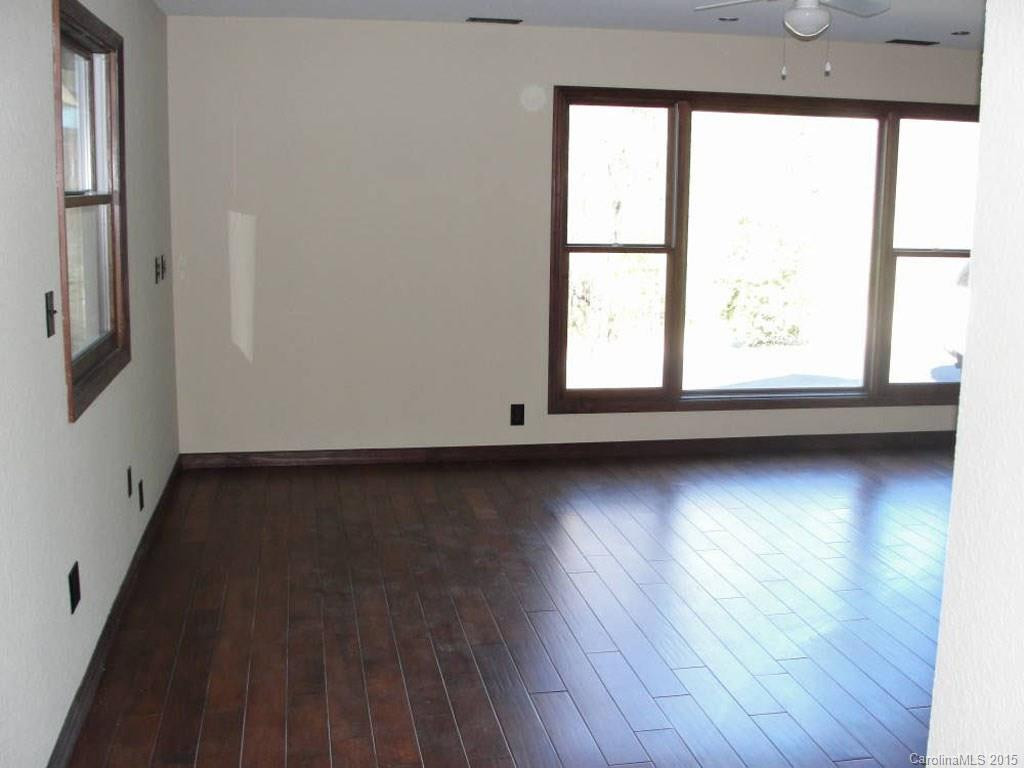 110 Willow Peak Road - Photo 4