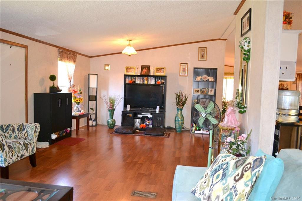 7 Hidden Meadow Drive - Photo 4