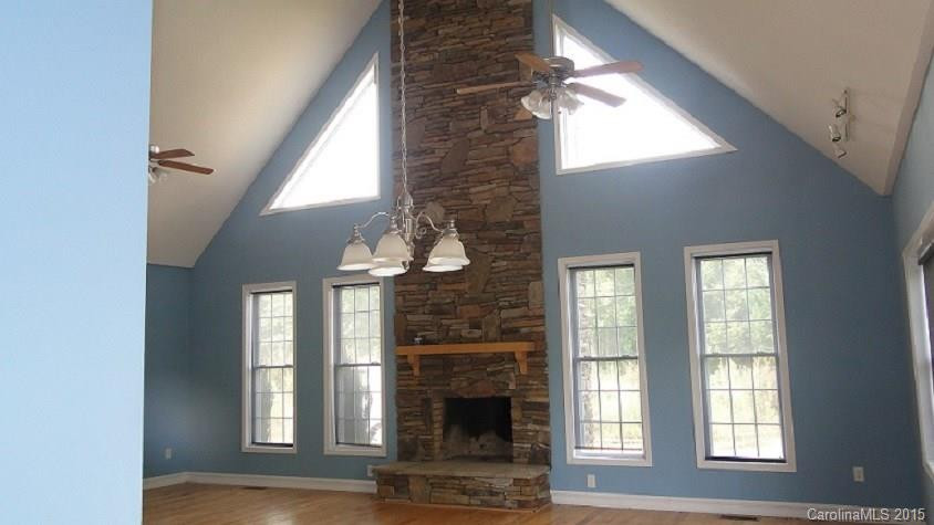 465 Hope Drive - Photo 2