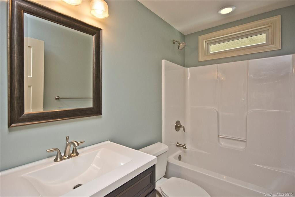 118 Houston Street - Photo 10