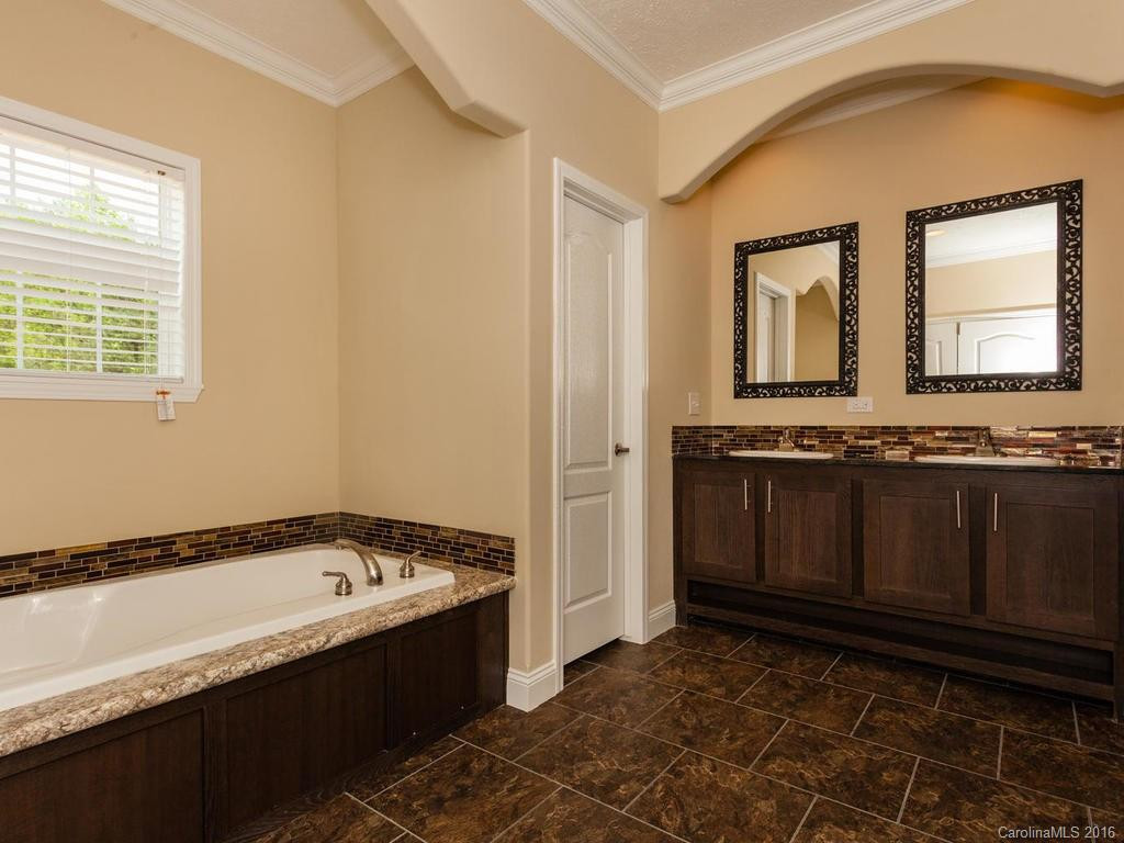 91 McCurry Road - Photo 16