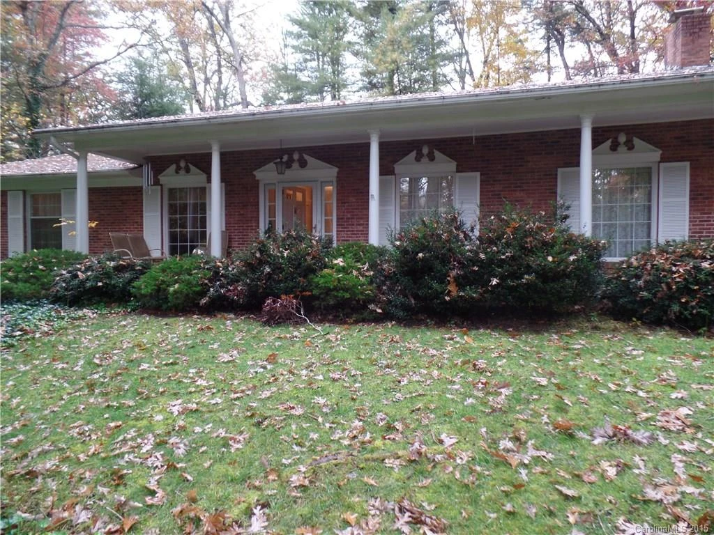 240 Sherwood Lane