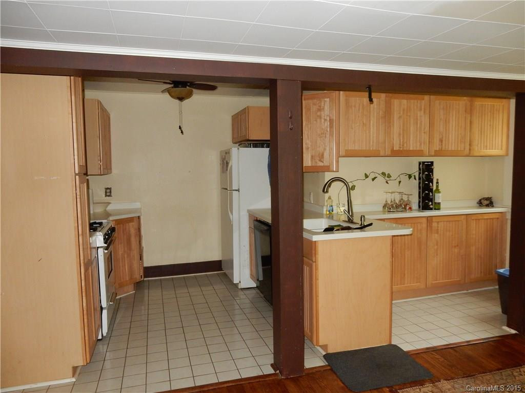 205 Bluegrass Lane - Photo 2