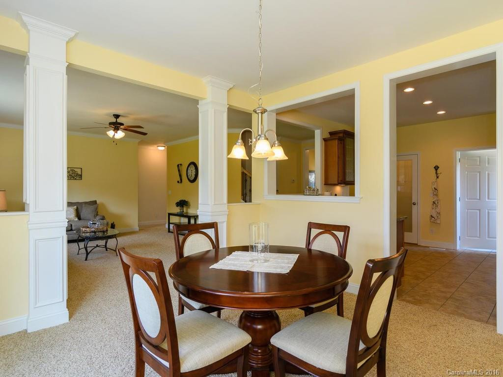68 Addison Way - Photo 12