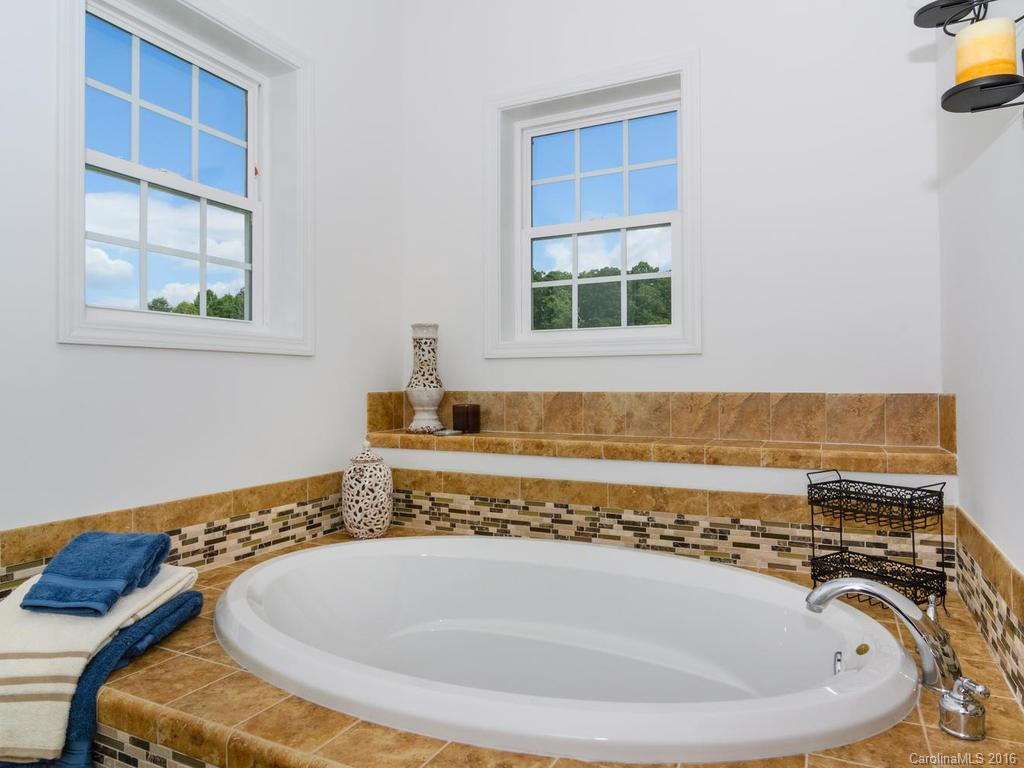 68 Addison Way - Photo 13