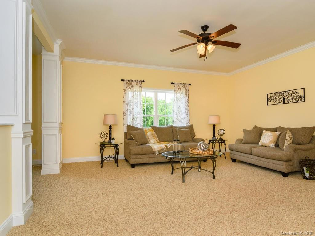 68 Addison Way - Photo 7