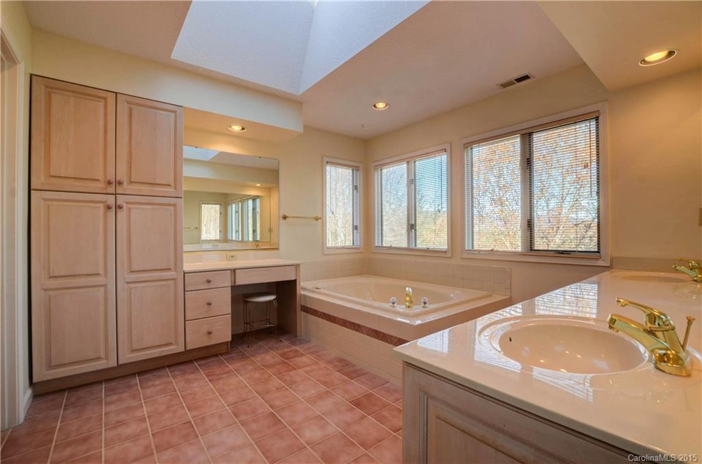 37 Fox Ridge Drive - Photo 19