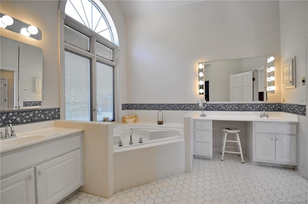 600 Laurel Ridge Drive - Photo 15
