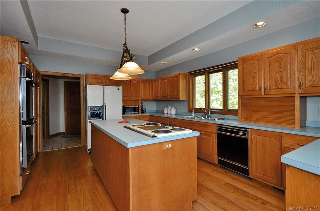 600 Laurel Ridge Drive - Photo 8