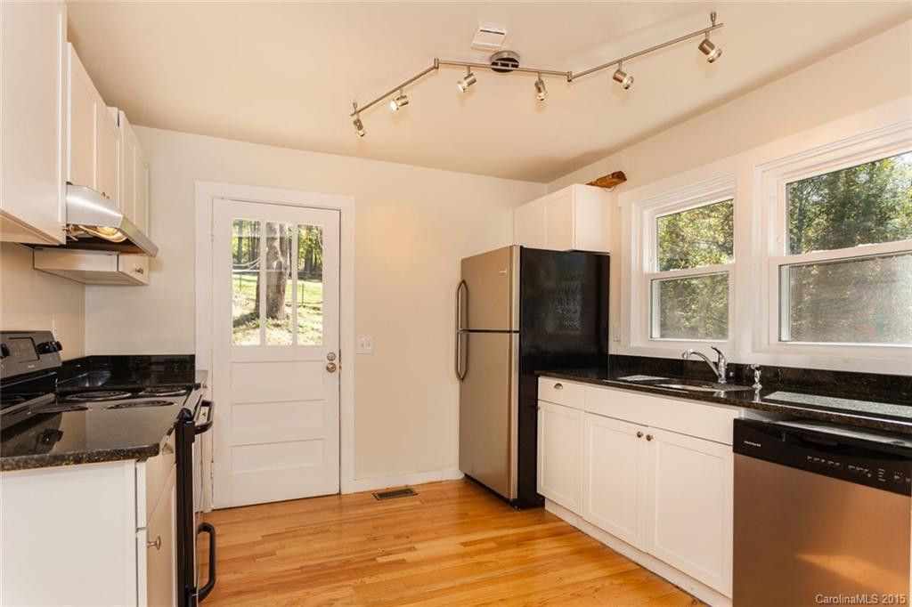 14 Pine Road - Photo 7