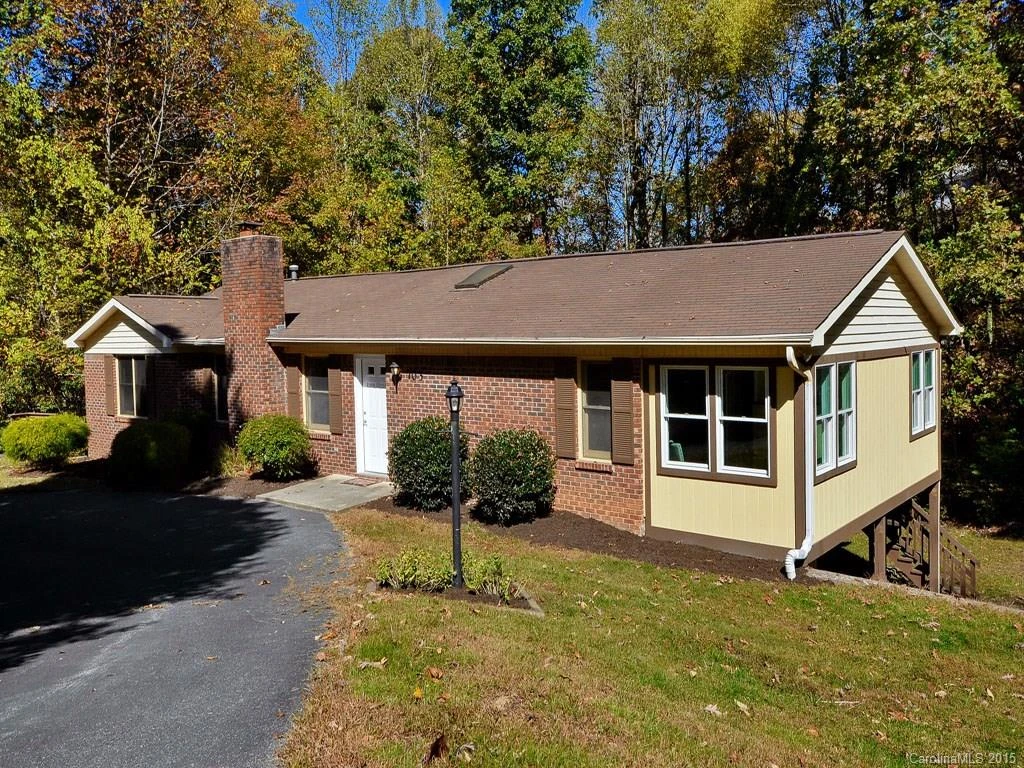 703 Dawnwood Lane