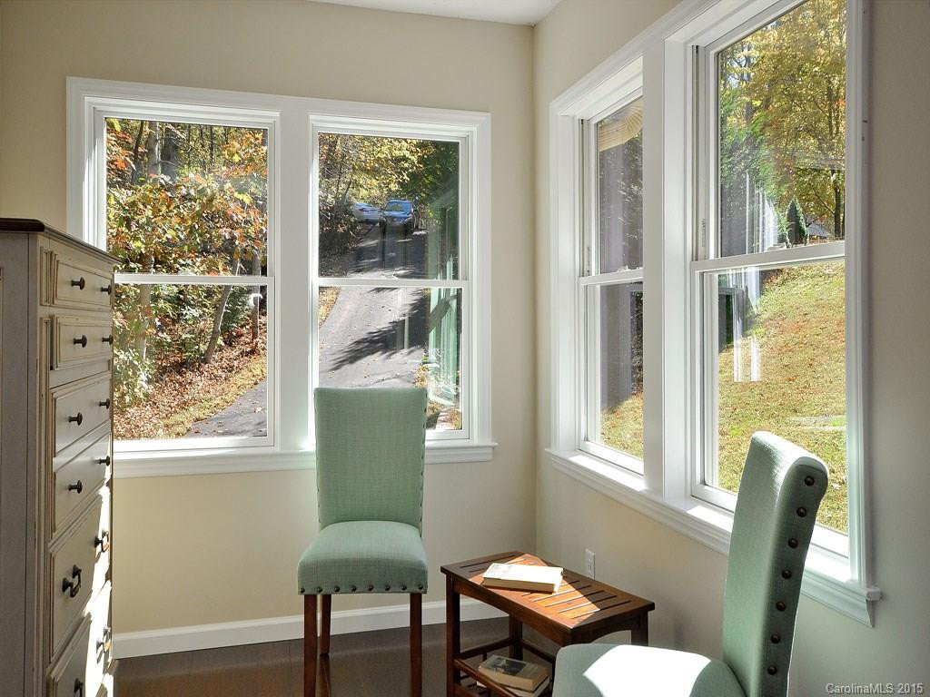 703 Dawnwood Lane - Photo 13