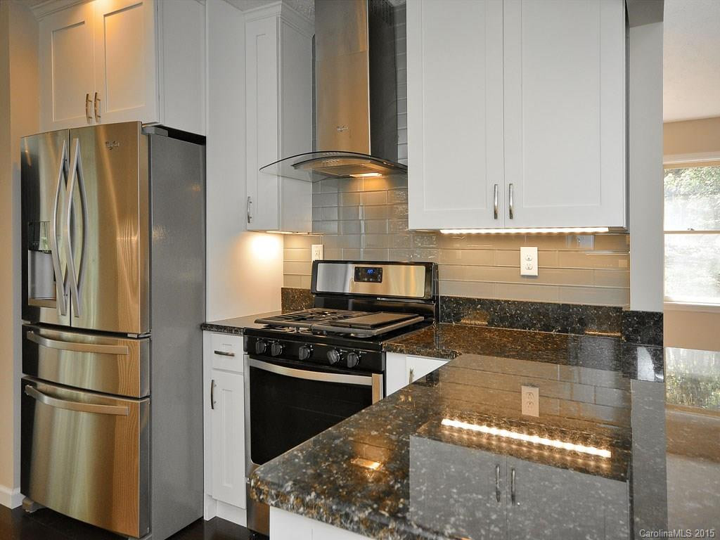 703 Dawnwood Lane - Photo 6