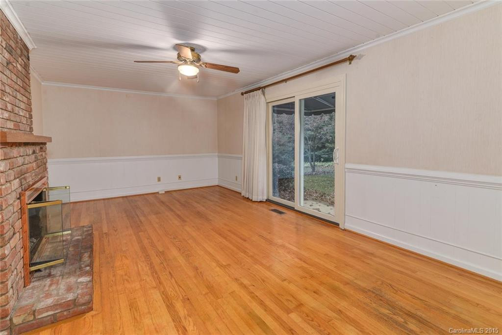 911 Thornton Place #Haywood Forest-B 1L#10 - Photo 11