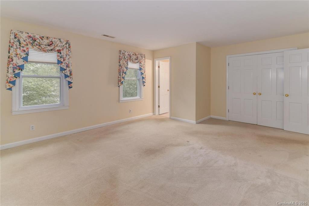 911 Thornton Place #Haywood Forest-B 1L#10 - Photo 14