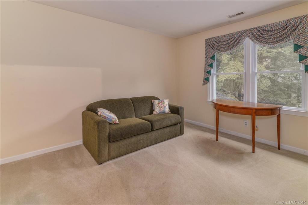 911 Thornton Place #Haywood Forest-B 1L#10 - Photo 18