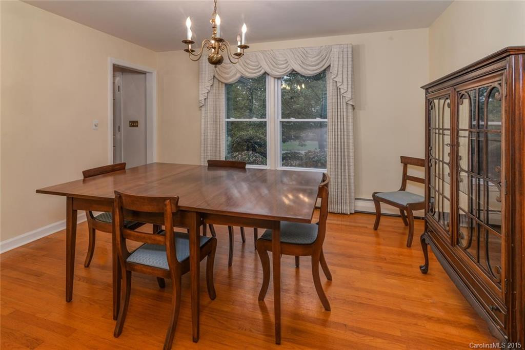 911 Thornton Place #Haywood Forest-B 1L#10 - Photo 7