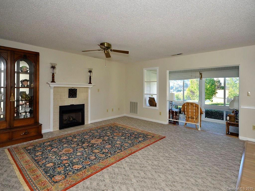 2103 Hyde Park Drive #2103 - Photo 2