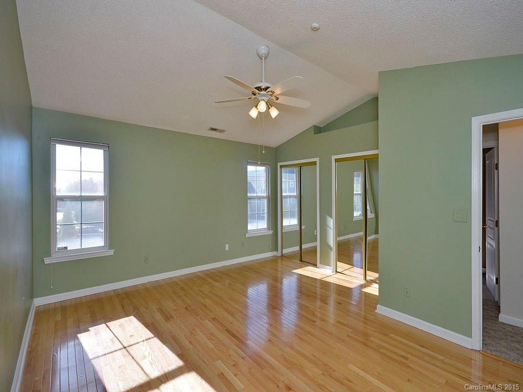 2103 Hyde Park Drive #2103 - Photo 7