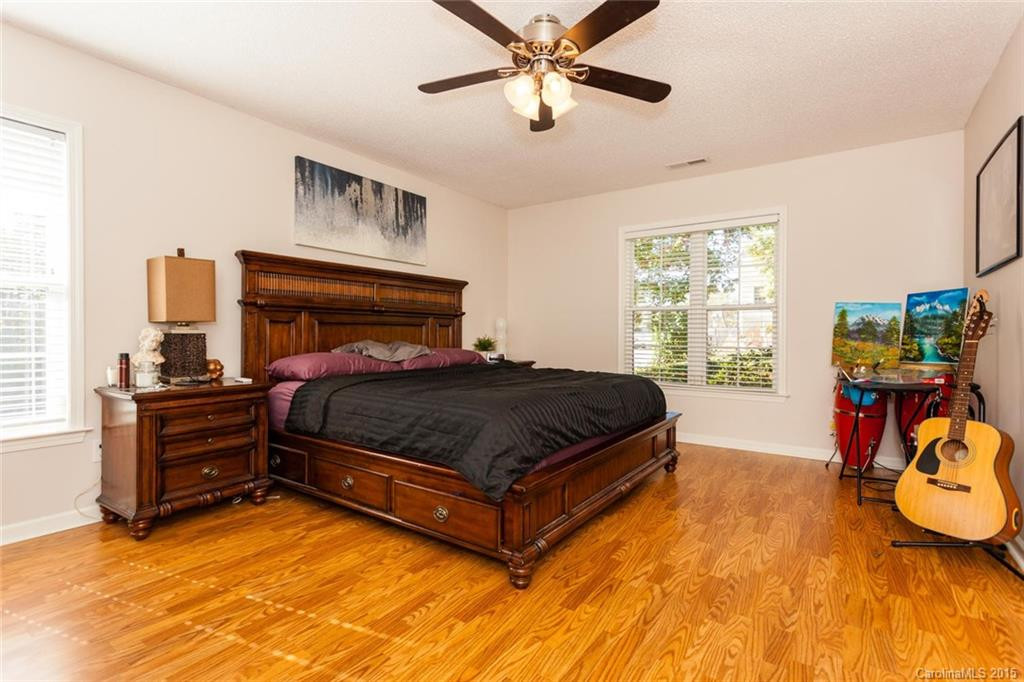106 Wood Glen Court - Photo 17