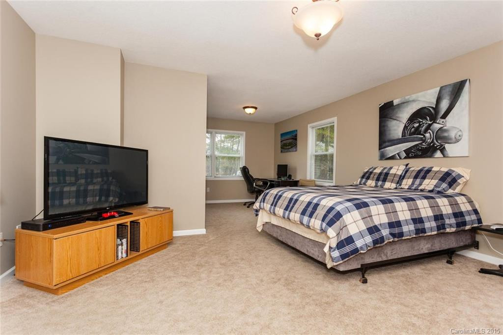 225 Goldview Road - Photo 11