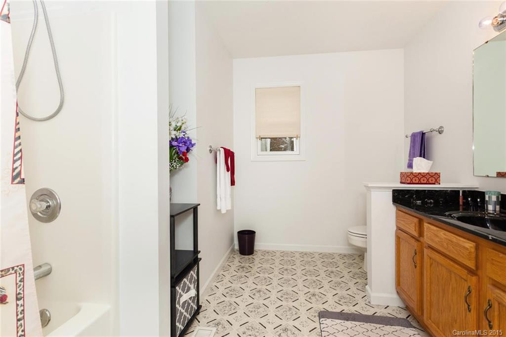 225 Goldview Road - Photo 14