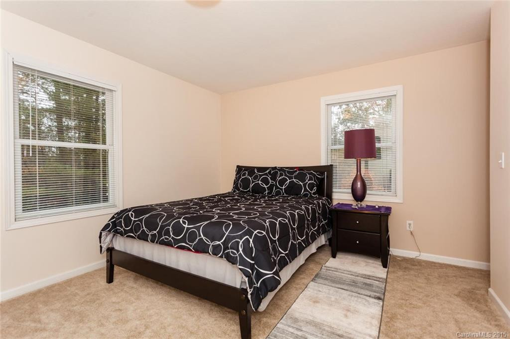 225 Goldview Road - Photo 15