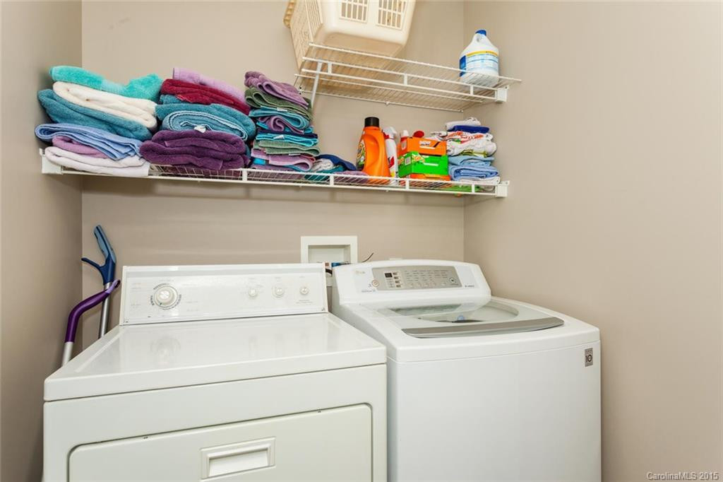 225 Goldview Road - Photo 16