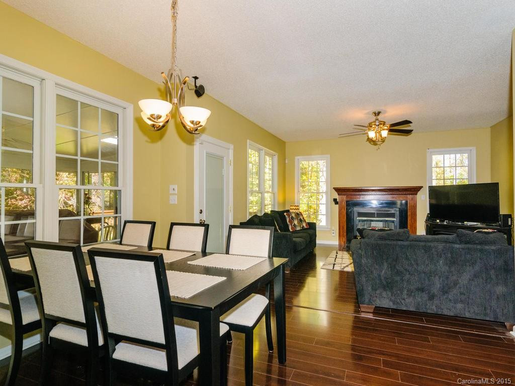 405 Silver Maple Court - Photo 8
